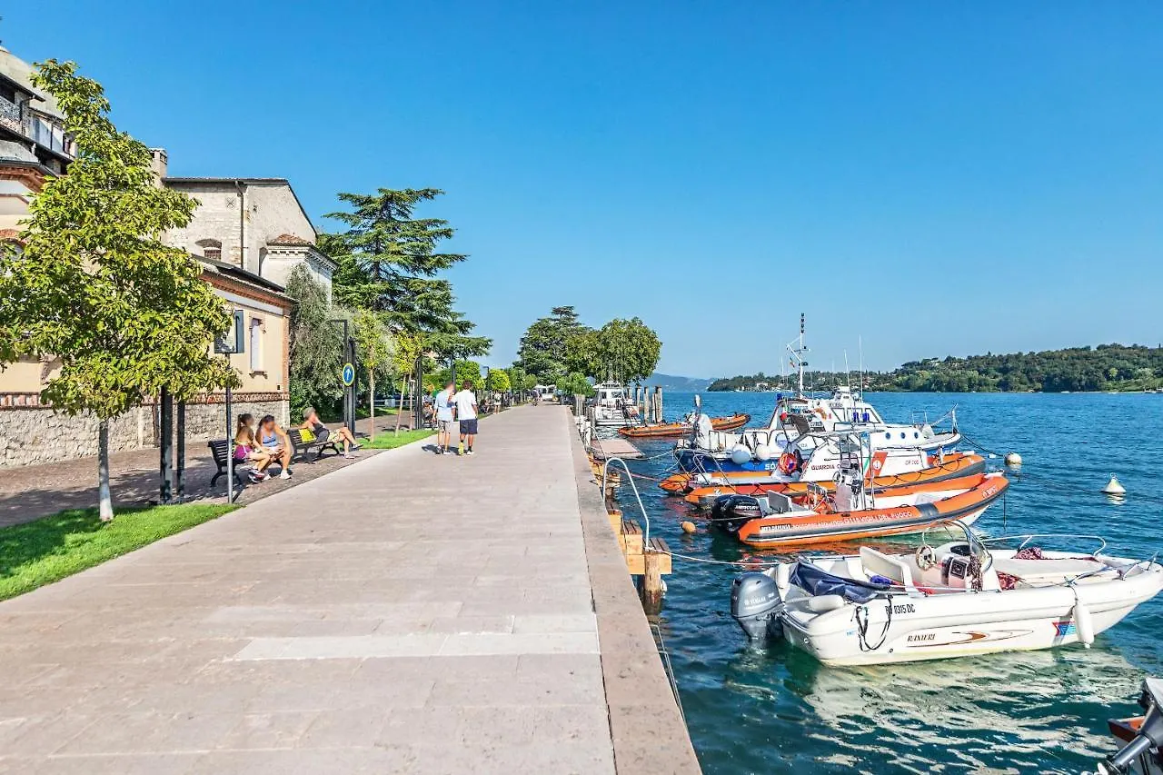Il Lago Apartments By Wonderful Italy Salo 0*,