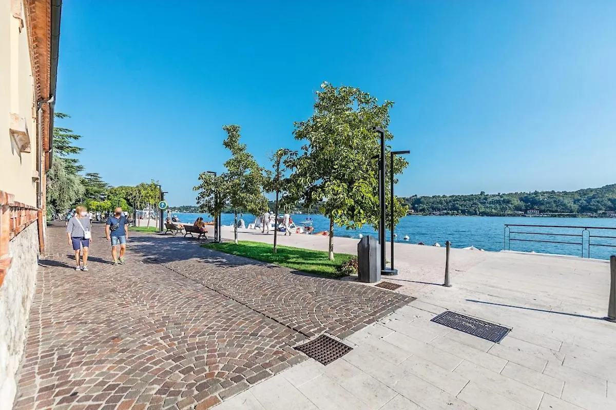 Il Lago Apartments By Wonderful Italy Salo 0*,  Italy
